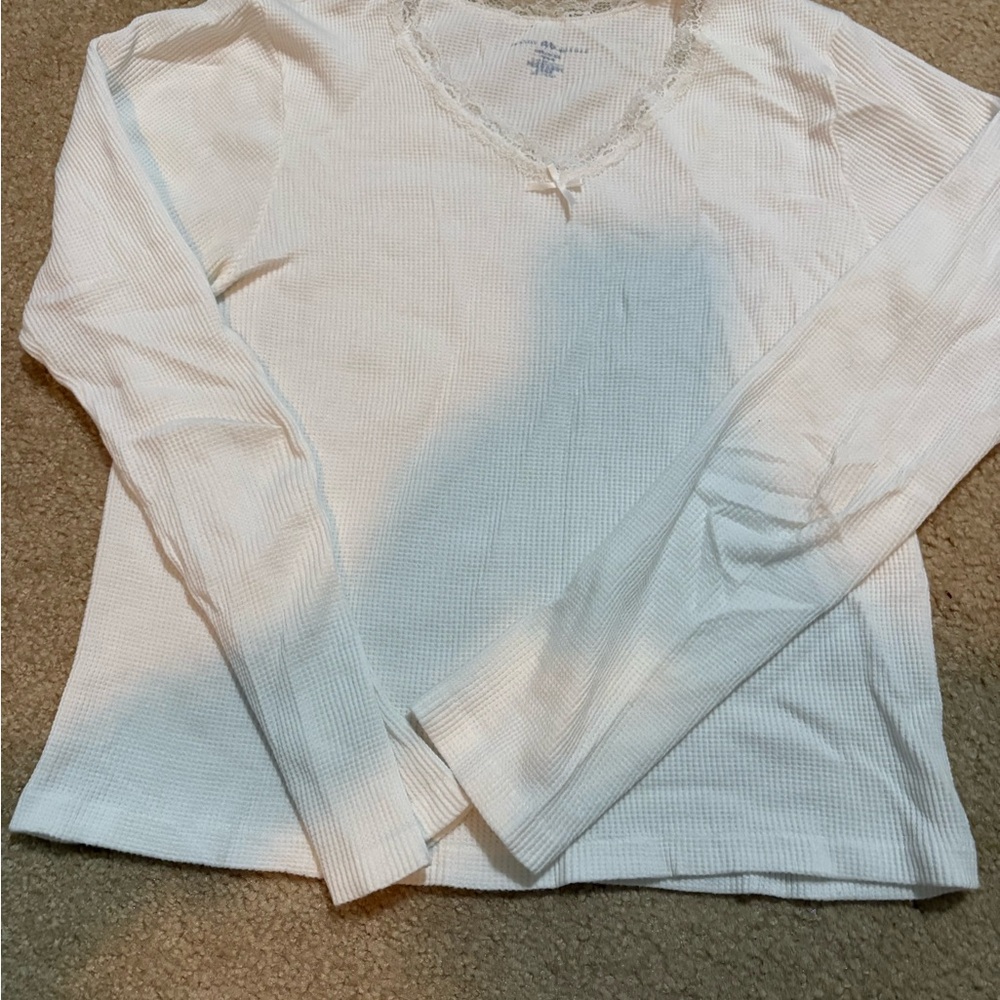Brandy Melville White and Blue Long Sleeve Tee